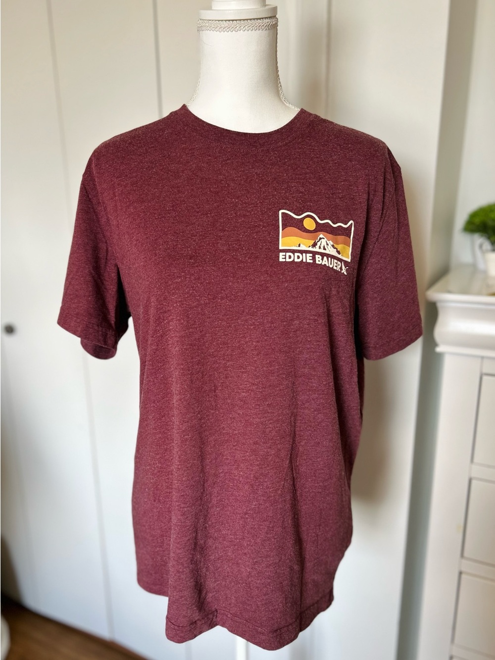 Eddie Bauer Maroon Short-Sleeve Graphic Crew Tee